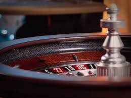 totobarong login app dashboard showing Lucky Number and live-dealer tiles side-by-side
